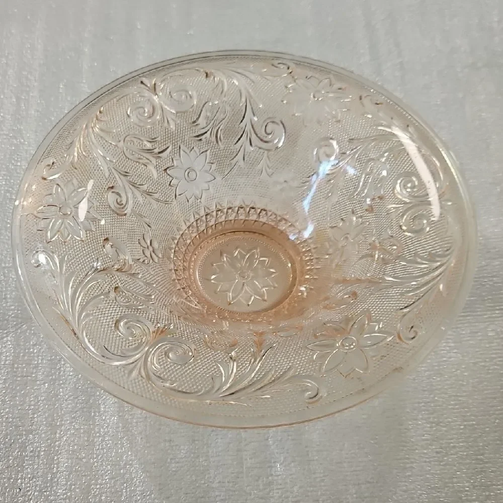 Vintage Indiana Pink Glass Bowl Floral Lace Pattern 11